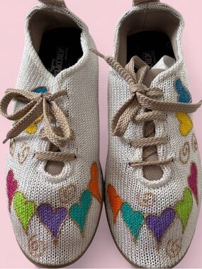 Arcopedico White Knit Hand Painted Heart Sneakers Comfort Shoes EU 40 US 9